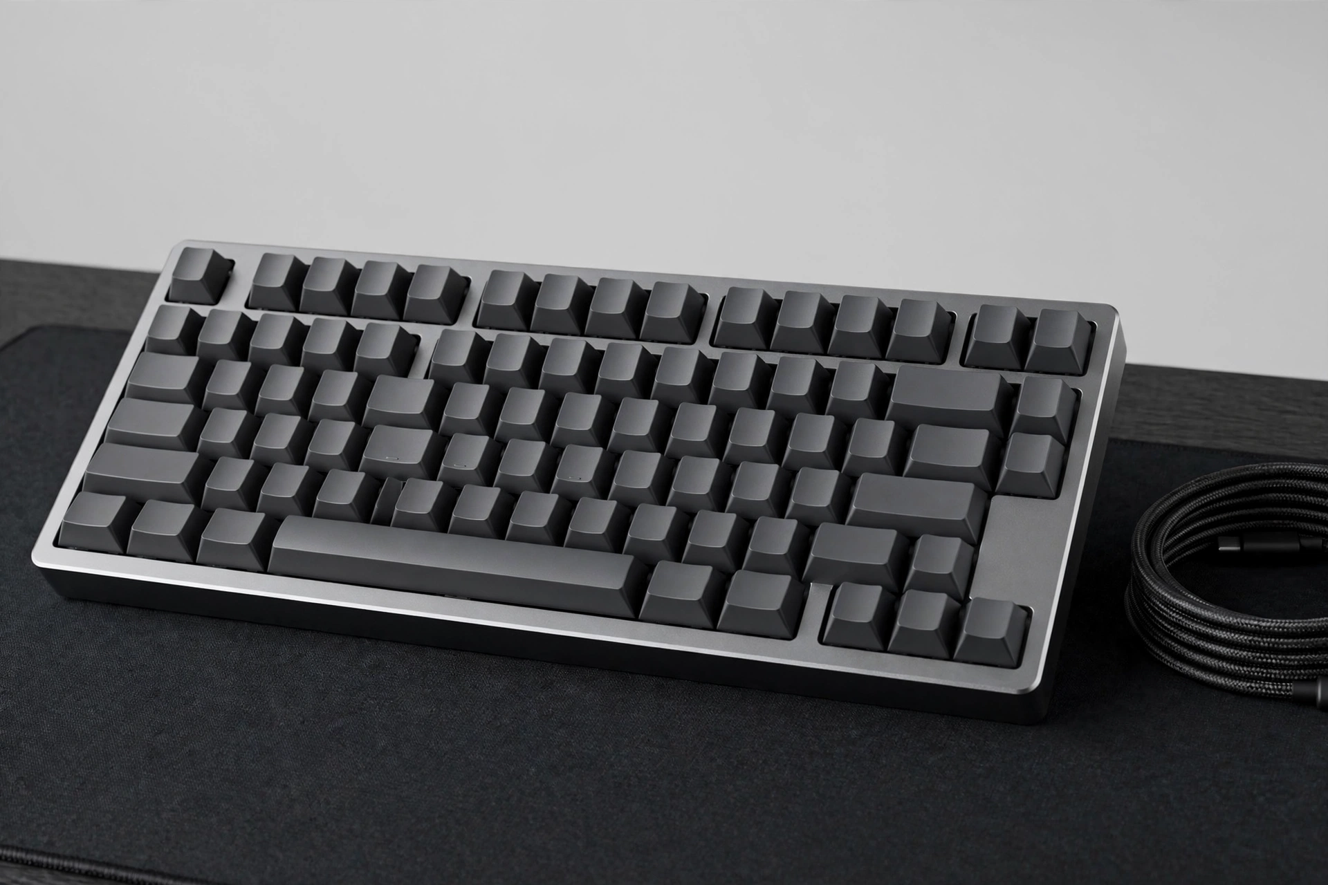 Yunzii RT75 Pro — 10 คีย์บอร์ดกลไกไร้สายแบบแม่เหล็ก ยอดนิยมปี 2026 ตอบสนองความเร็วสูงเพื่อเกมเมอร์และคนทำงาน