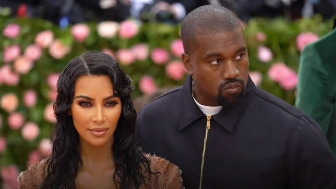 Kim Kardashian (@kimkardashian) — 10 อันดับบัญชี Instagram ที่มีผู้ติดตามมากที่สุดในโลก อัปเดตสถิติล่าสุดปี 2026