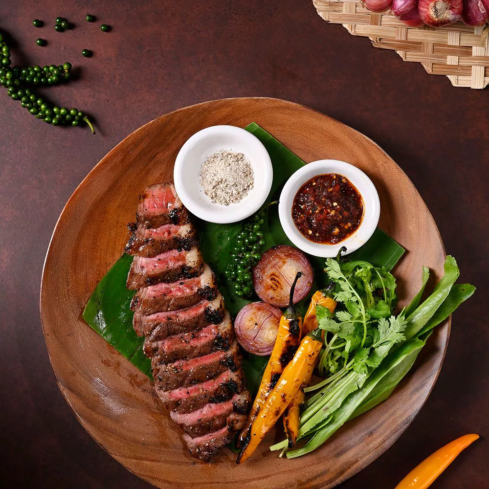 สรร (Sann) Restaurant — 10 คาเฟ่และร้านอาหาร Pet-Friendly ย่านราชพฤกษ์-พระราม 5 ยอดนิยมปี 2569 บรรยากาศโปร่งสบายต้อนรับสัตว์เลี้ยงแสนรัก