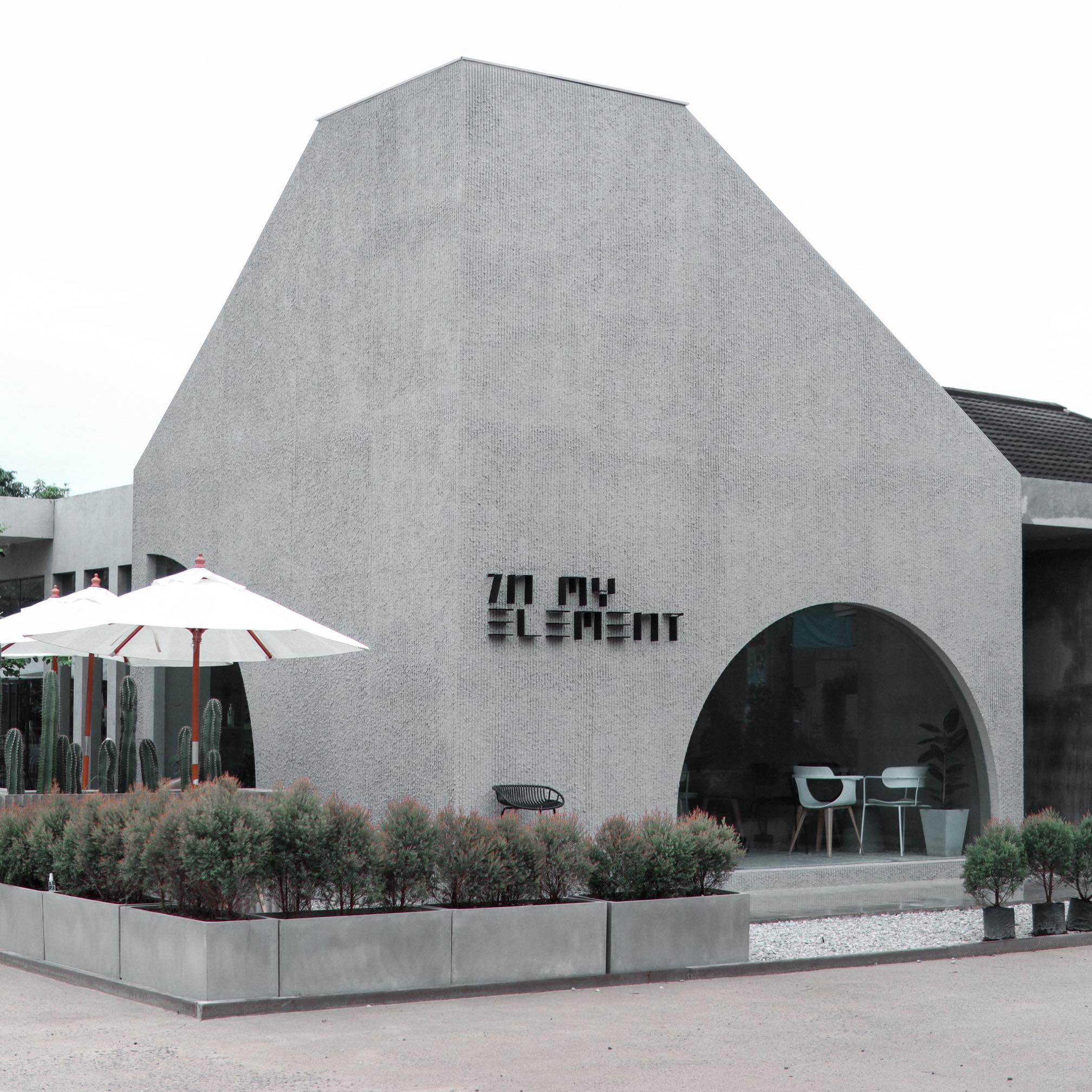 In My Element Cafe — 10 คาเฟ่และร้านอาหาร Pet-Friendly ย่านราชพฤกษ์-พระราม 5 ยอดนิยมปี 2569 บรรยากาศโปร่งสบายต้อนรับสัตว์เลี้ยงแสนรัก