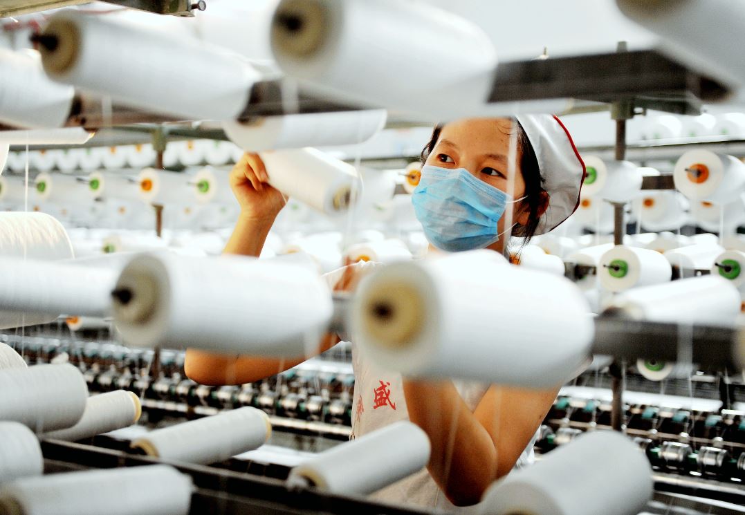 จีน (China) — 10 อันดับประเทศผู้ส่งออกสิ่งทอรายใหญ่ที่สุดในโลก อัปเดตสถิติล่าสุดปี 2026