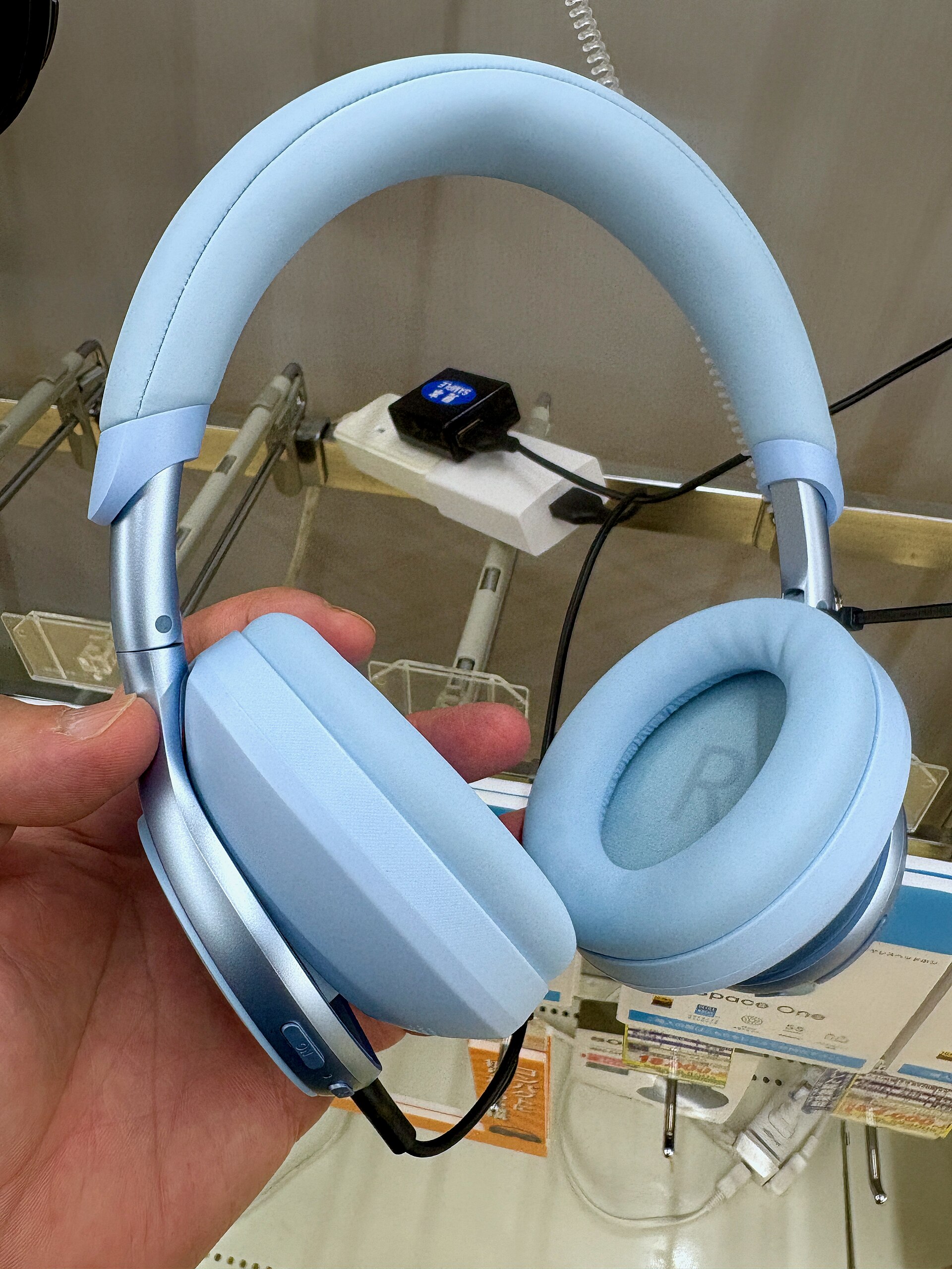 Anker Soundcore Space One — 10 อันดับหูฟังตัดเสียงรบกวนไร้สาย (ANC) ที่มีระยะเวลาการใช้งานแบตเตอรี่นานที่สุด วางจำหน่ายในไทย ปี 2026