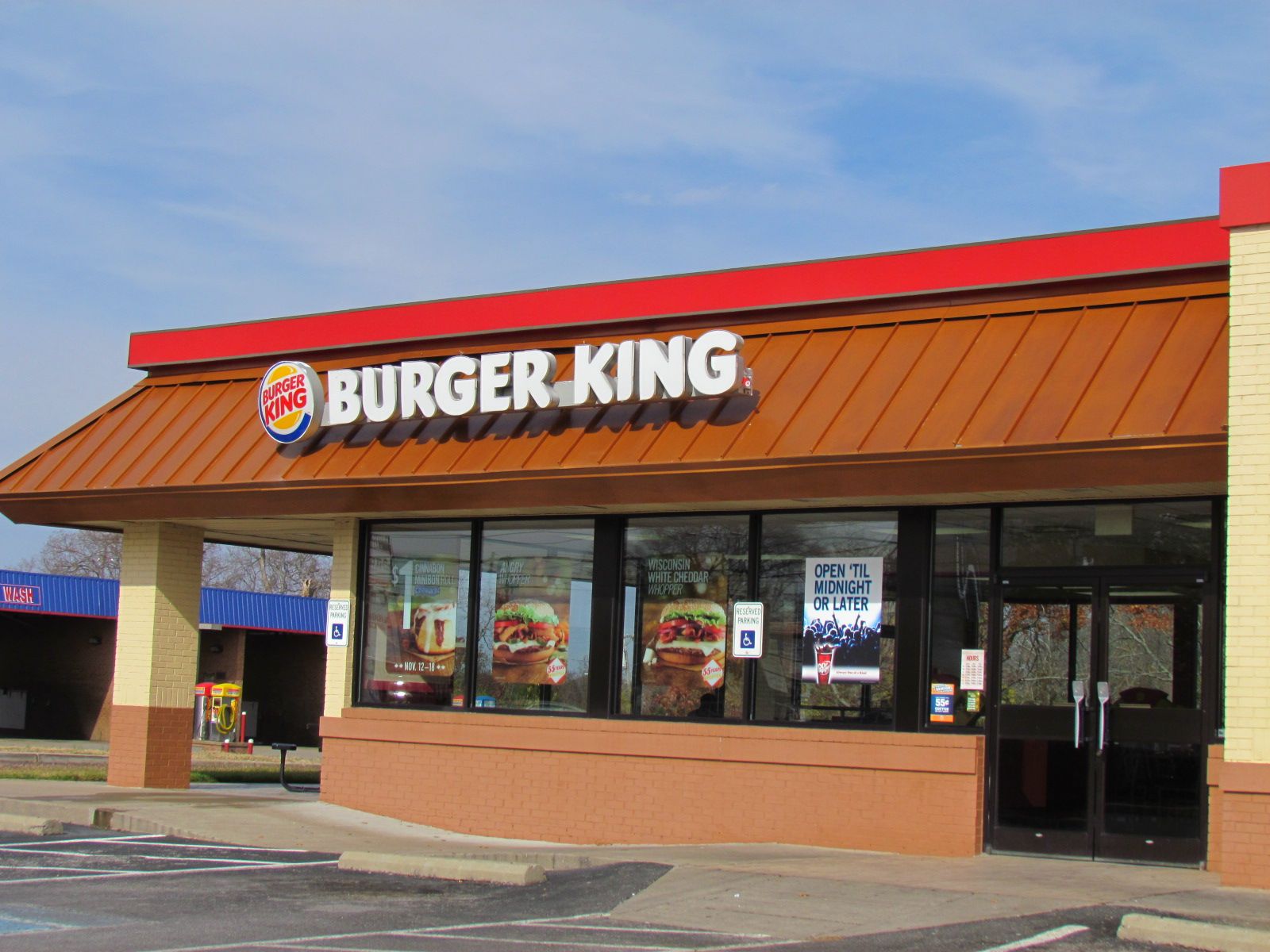 Burger King (เบอร์เกอร์คิง) — 10 อันดับเชนร้านอาหารฟาสต์ฟู้ดที่มียอดขายต่อปีสูงที่สุดในโลก อัปเดตสถิติล่าสุดปี 2026