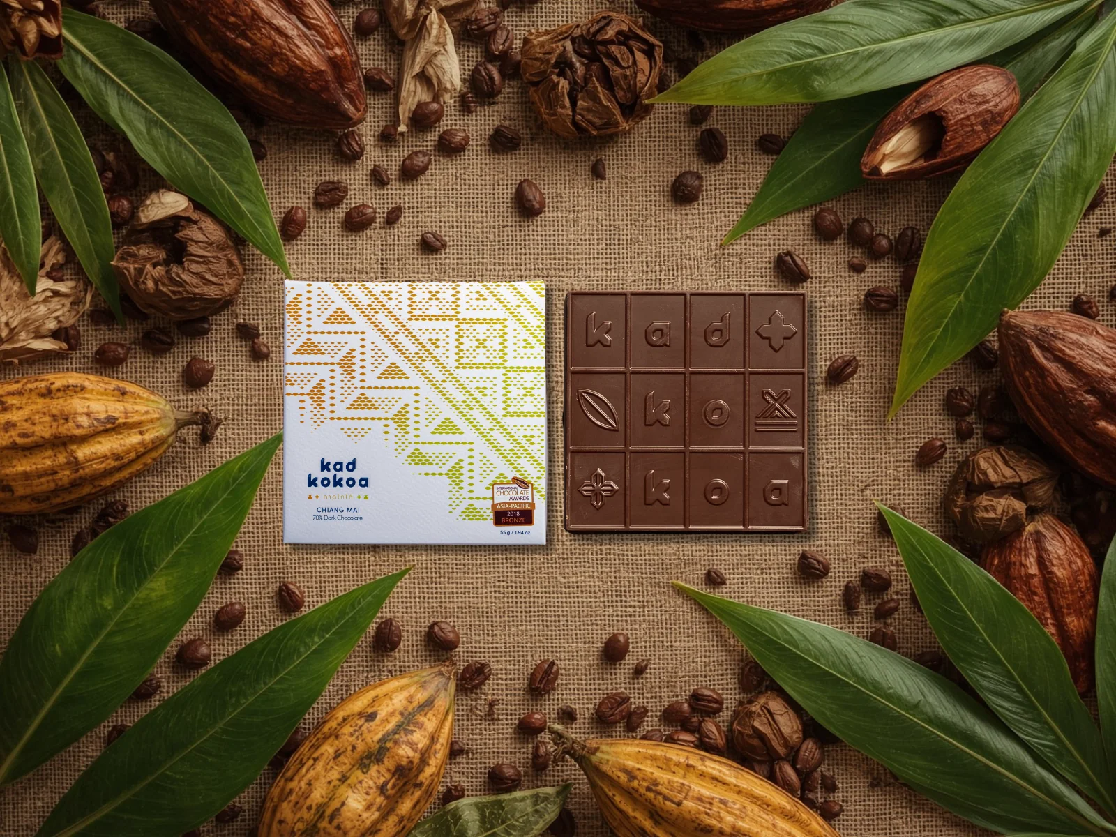 Kad Kokoa (กาด โกโก้) — 10 ร้านคราฟต์ช็อกโกแลตไทย (Bean-to-Bar) ยอดนิยมปี 2569 สัมผัสเอกลักษณ์รสชาติผลโกโก้แท้จากแหล่งปลูกท้องถิ่น