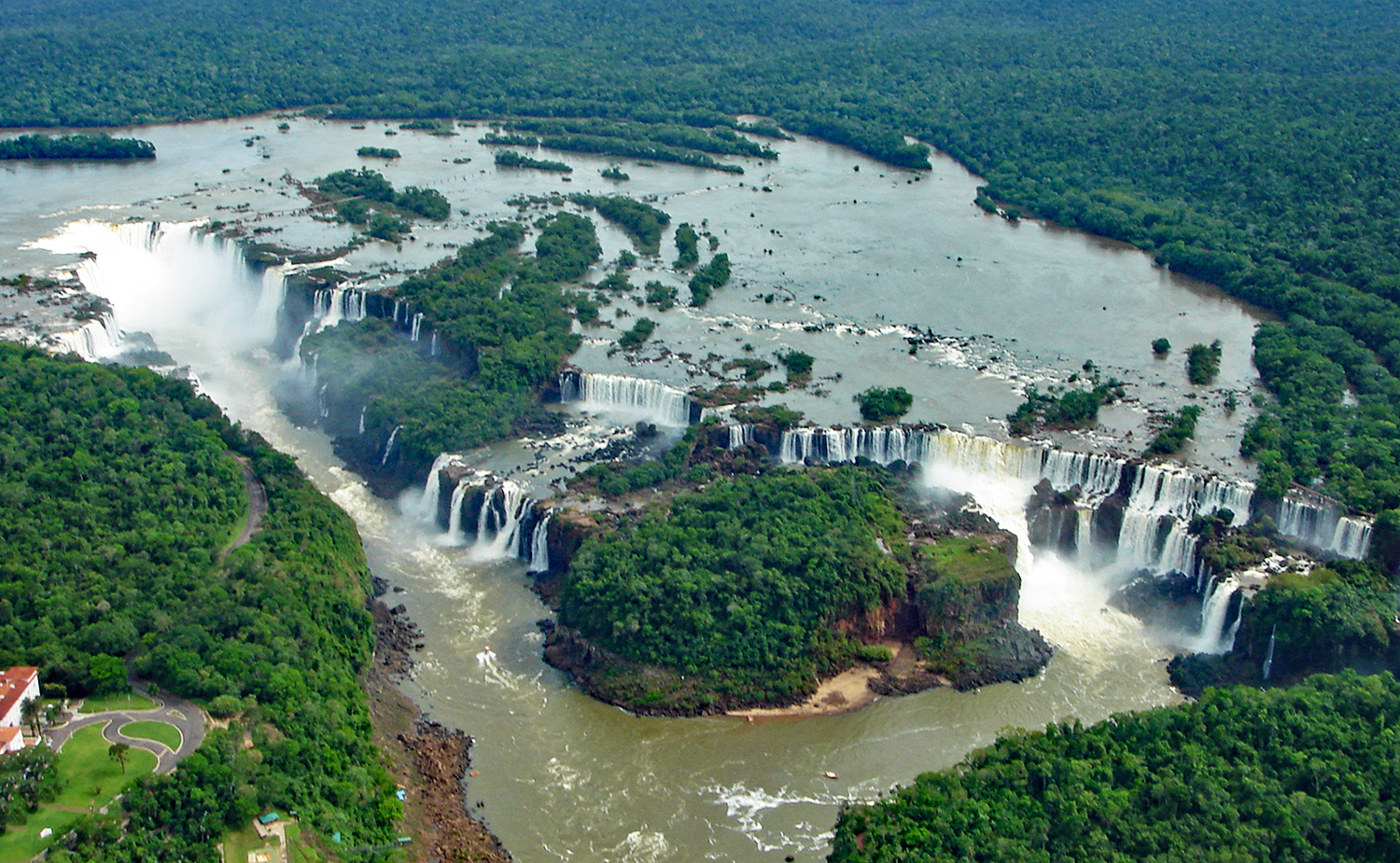 ประเทศบราซิล (Brazil) — 5 ประเทศที่ใหญ่ที่สุดในโลก วัดจากสถิติขนาดพื้นที่รวมระดับทางการ